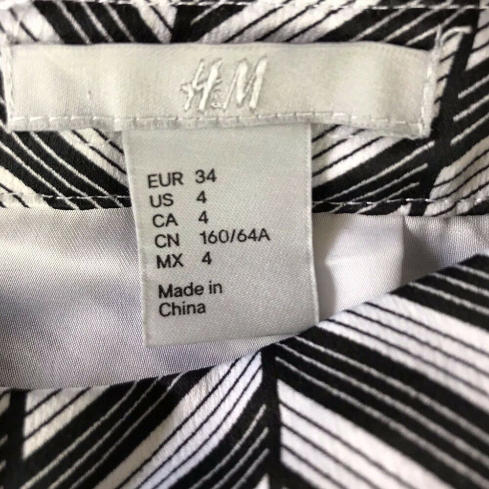 H&M Womens Skirt Black and White Print Size 4 Polyester 16" Length Lined - Picture 3 of 9